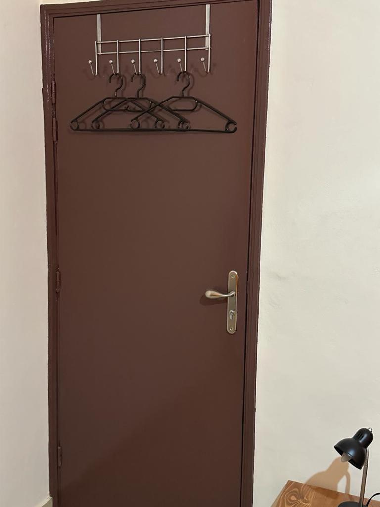 Appartement Spacieux Chez Keur Matou - F2 ダカール エクステリア 写真